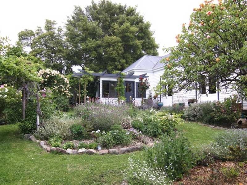 40 North Glen Road, Huonville TAS 7109