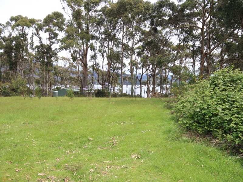 Lot 4/268 Cygnet Coast Road, Petcheys Bay TAS 7109
