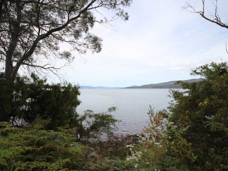 Lot 4/268 Cygnet Coast Road, Petcheys Bay TAS 7109