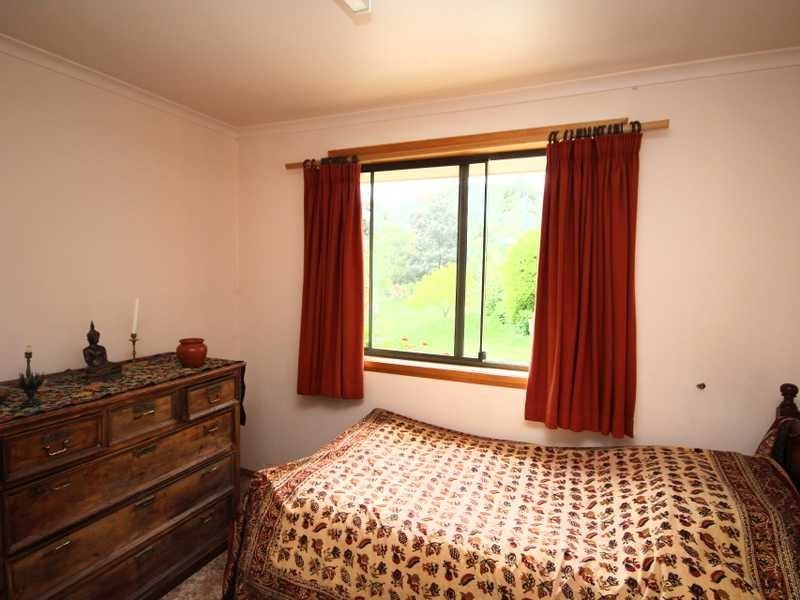 8 Gordons Road, Gardners Bay TAS 7112