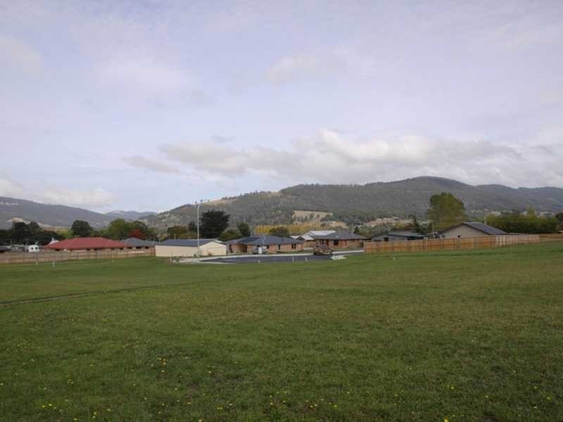 5 Sonja Court, Ranelagh TAS 7109