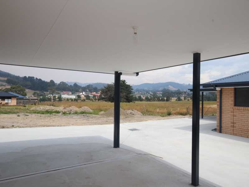 Unit 1 / 23 Thorp Street, Cygnet TAS 7112