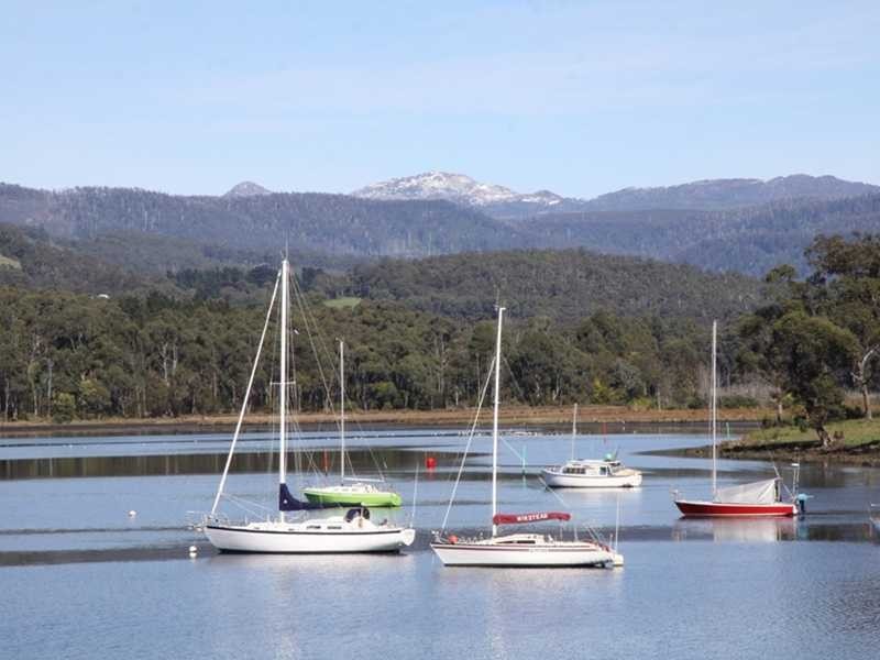 8 Crooke St, Port Huon TAS 7116