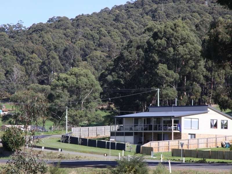 8 Crooke St, Port Huon TAS 7116