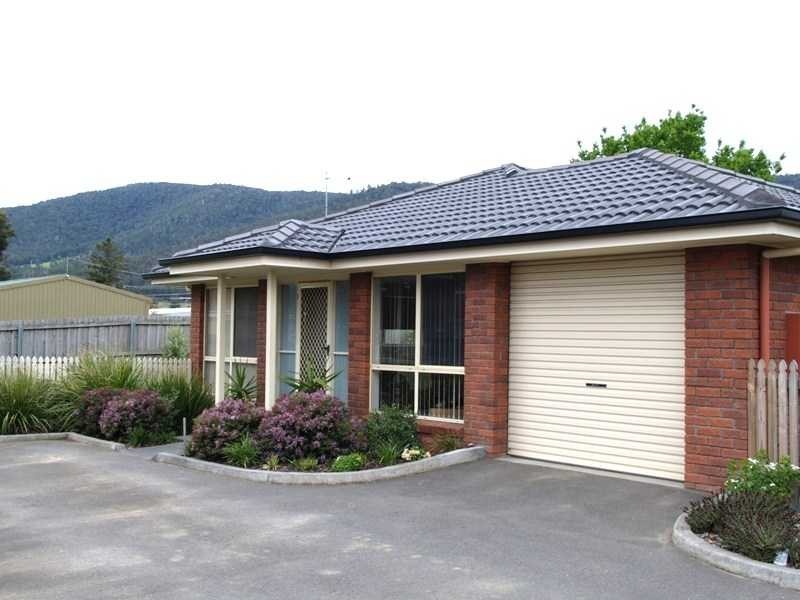 Unit/3/50 Main St, Huonville TAS 7109
