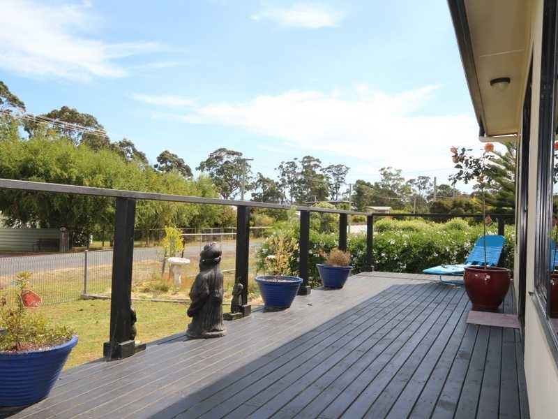 18 Lovering Ave, Verona Sands TAS 7112