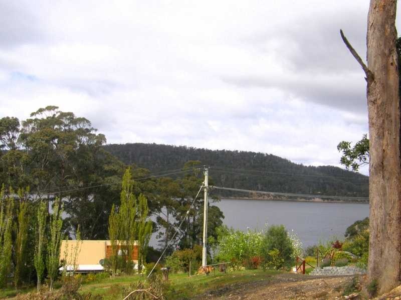20 Chuter Street, Deep Bay TAS 7112