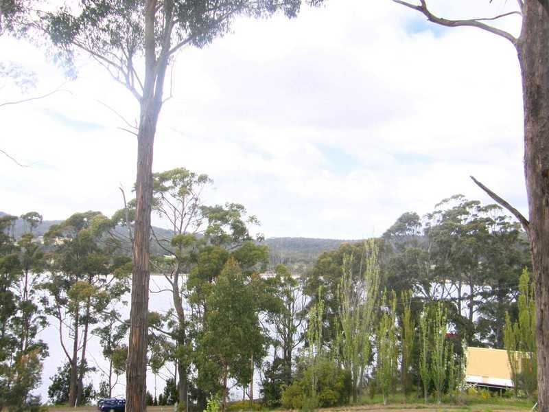 20 Chuter Street, Deep Bay TAS 7112