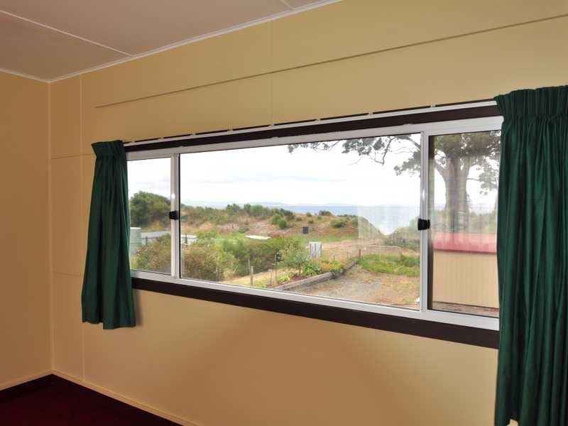 Verona Sands TAS 7112