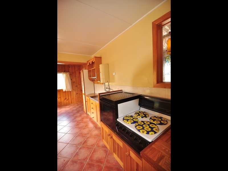 Verona Sands TAS 7112