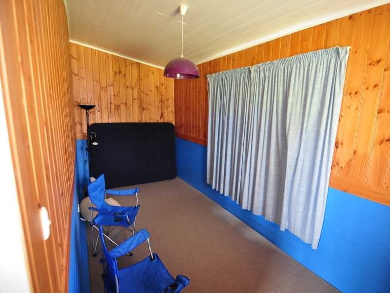 Deep Bay TAS 7112