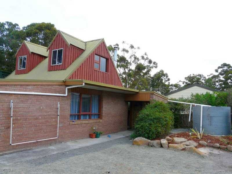 Verona Sands TAS 7112