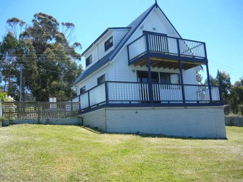 Verona Sands TAS 7112