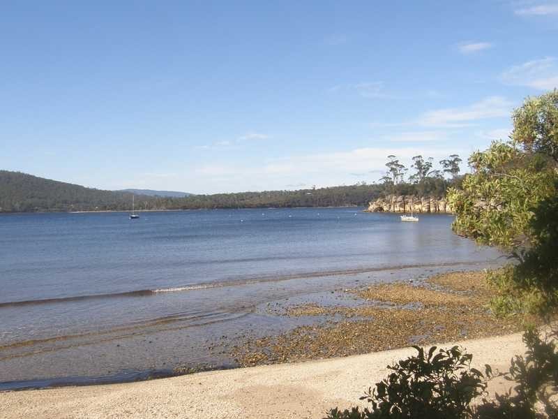 Randalls Bay TAS 7112