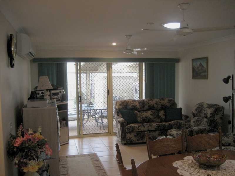 Sandstone Point QLD 4511