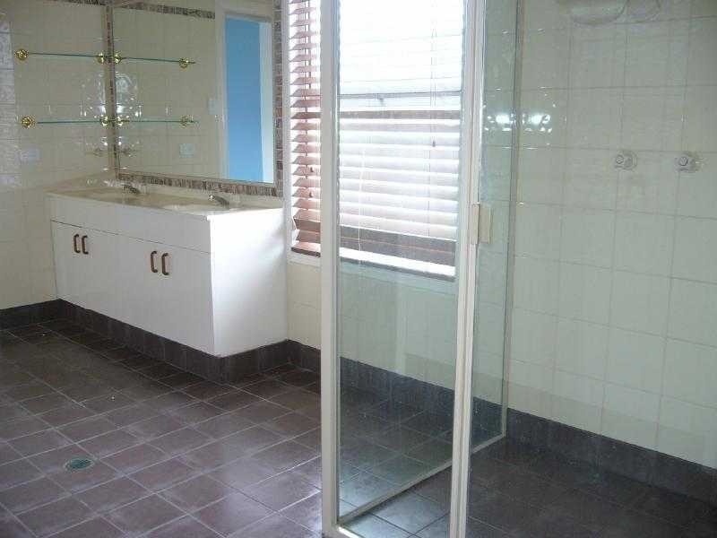 59 Toorbul Street, Bongaree QLD 4507