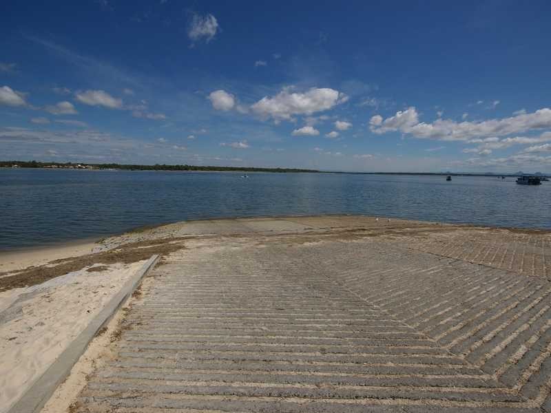 61 Sylvan Beach Esplanade, Bellara QLD 4507