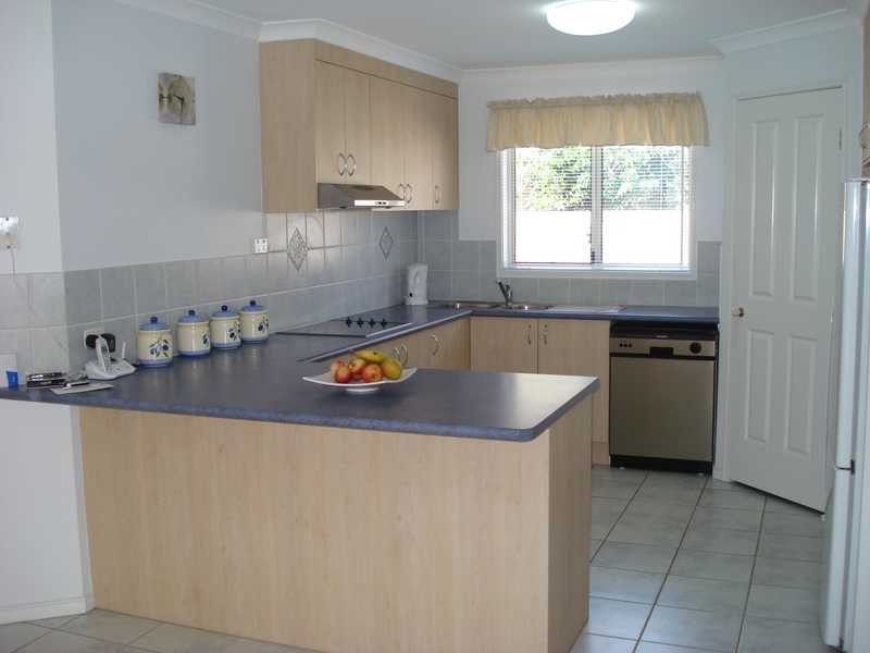 Sandstone Point QLD 4511