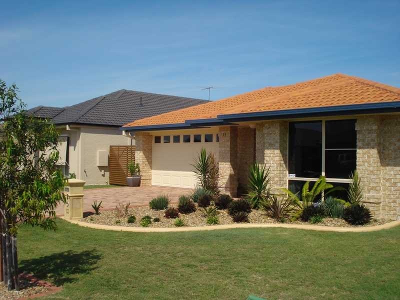 Sandstone Point QLD 4511