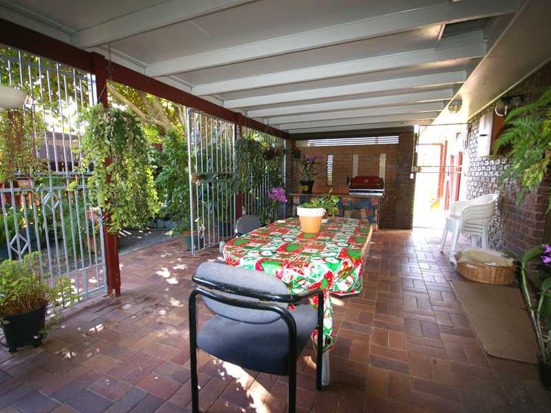 Sandstone Point QLD 4511