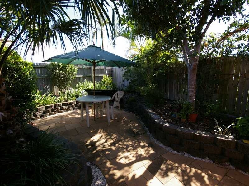 7 Mainbrace Ct, Banksia Beach QLD 4507