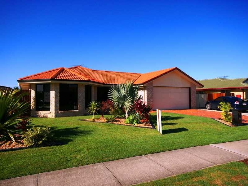 Sandstone Point QLD 4511