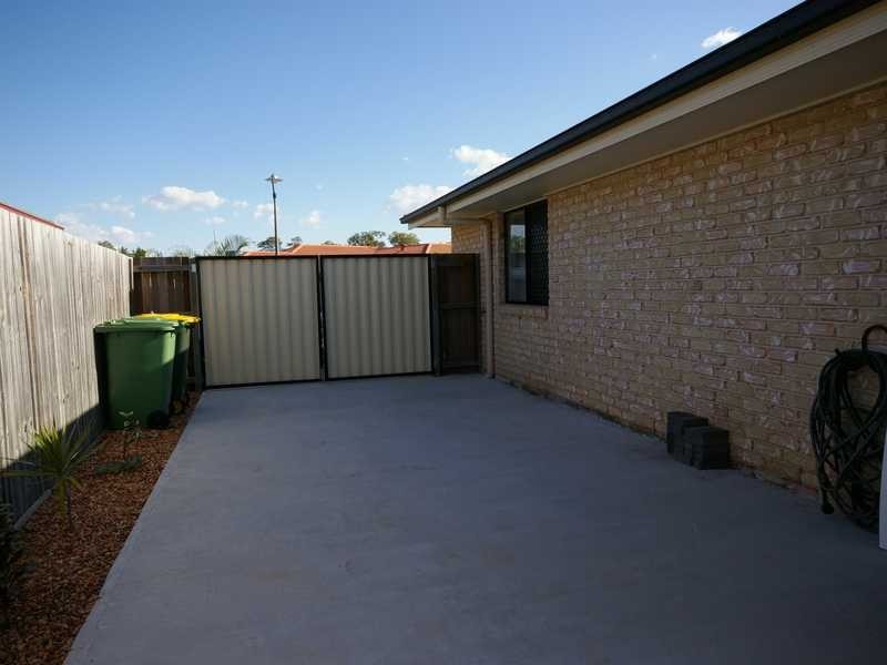 Sandstone Point QLD 4511
