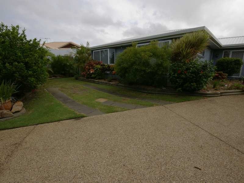 16 Capstan Court, Banksia Beach QLD 4507