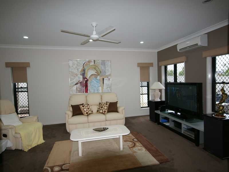 41 Teal Boulevard, Bribie Island QLD 4507