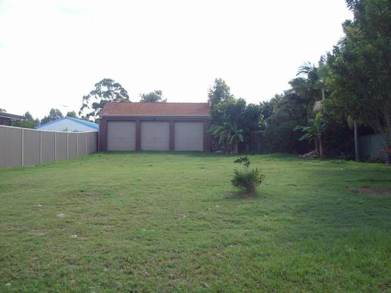 63 Spowers St, Bongaree QLD 4507