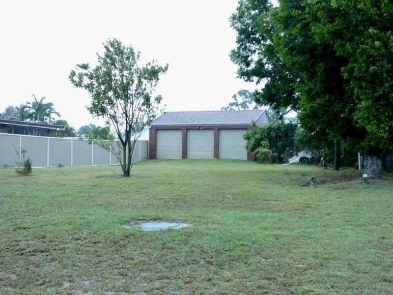 63 Spowers St, Bongaree QLD 4507