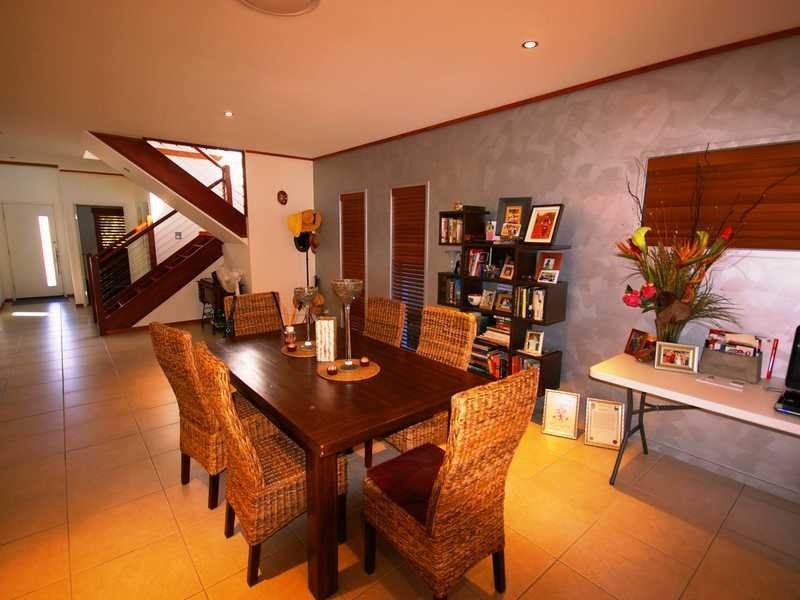 Sandstone Point QLD 4511