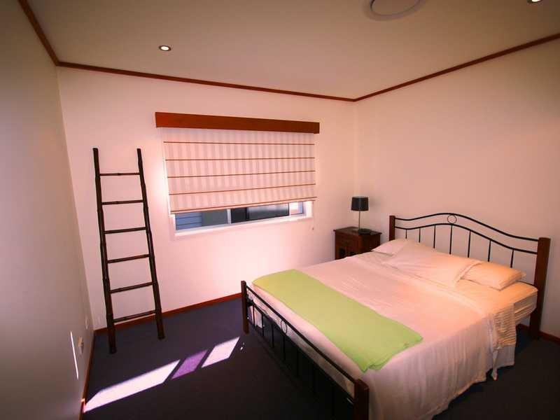 Sandstone Point QLD 4511