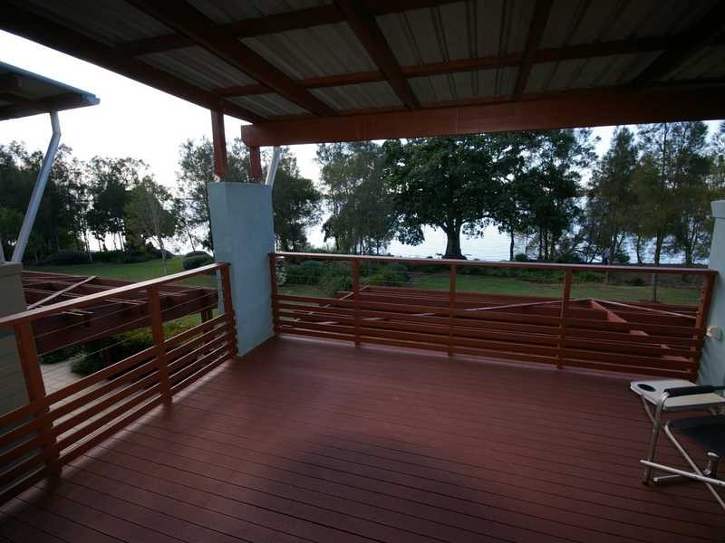 Sandstone Point QLD 4511