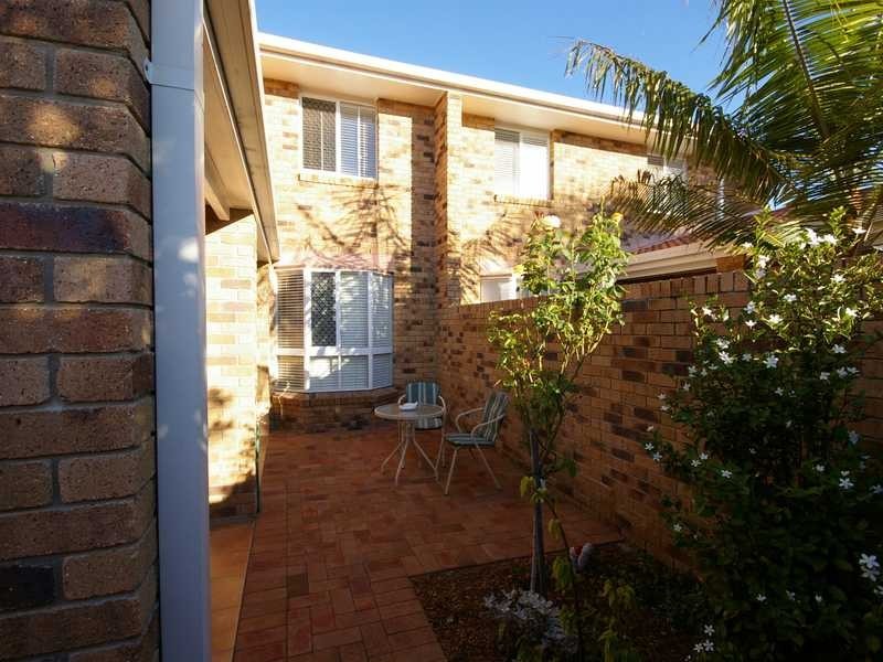 1 / 18 Jasmin Drive, Bongaree QLD 4507