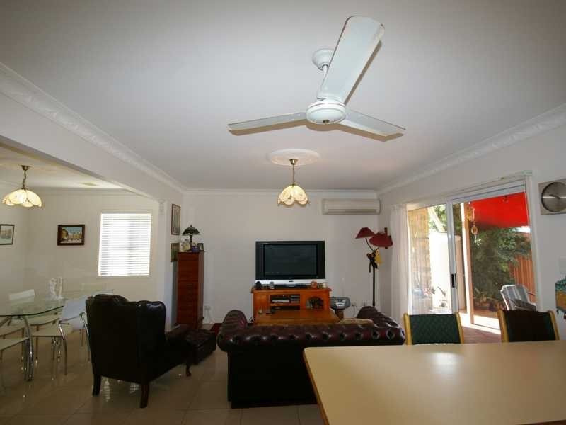 1 / 18 Jasmin Drive, Bongaree QLD 4507