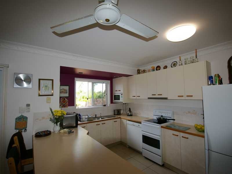 1 / 18 Jasmin Drive, Bongaree QLD 4507