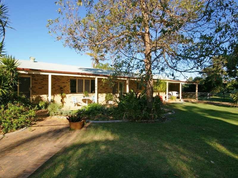 21-23 Caryota Court, Ningi QLD 4511