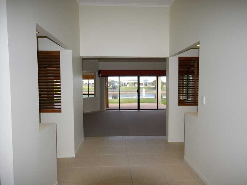 122 Cosmos Avenue, Banksia Beach QLD 4507