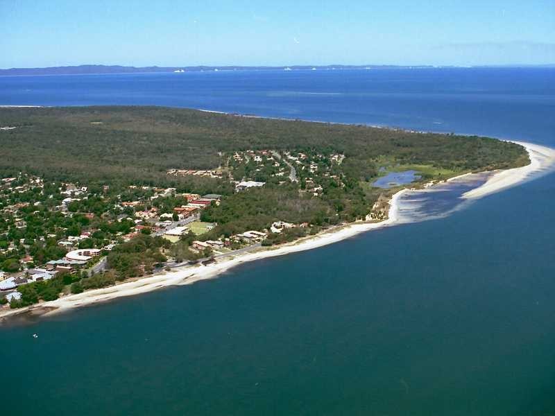 122 Cosmos Avenue, Banksia Beach QLD 4507