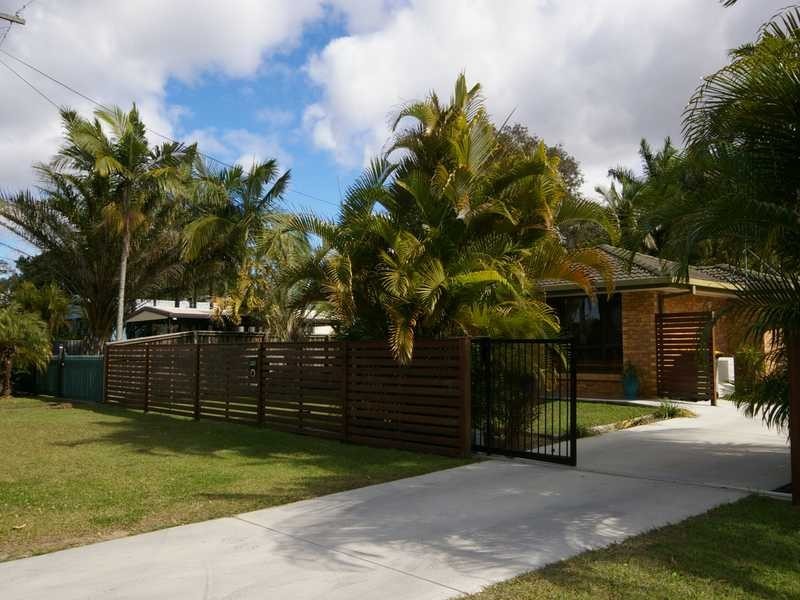 18 Grace Street, Beachmere QLD 4510