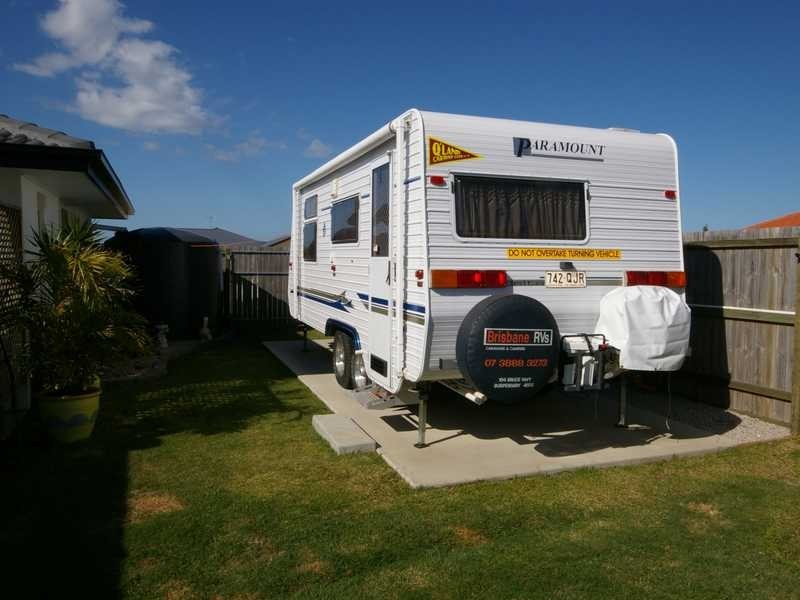 2 Bronte Place, Sandstone Point QLD 4511