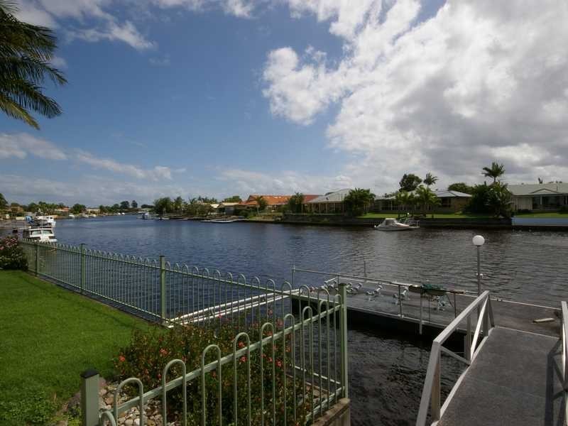 35 Oleander Drive, Bongaree QLD 4507