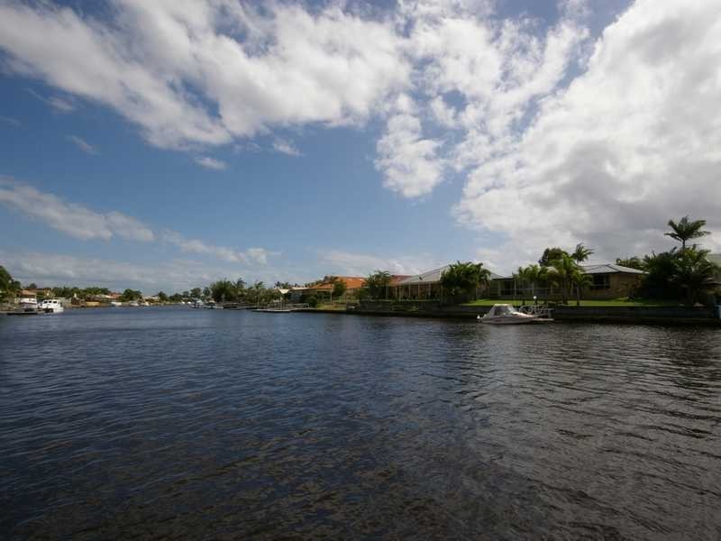 35 Oleander Drive, Bongaree QLD 4507