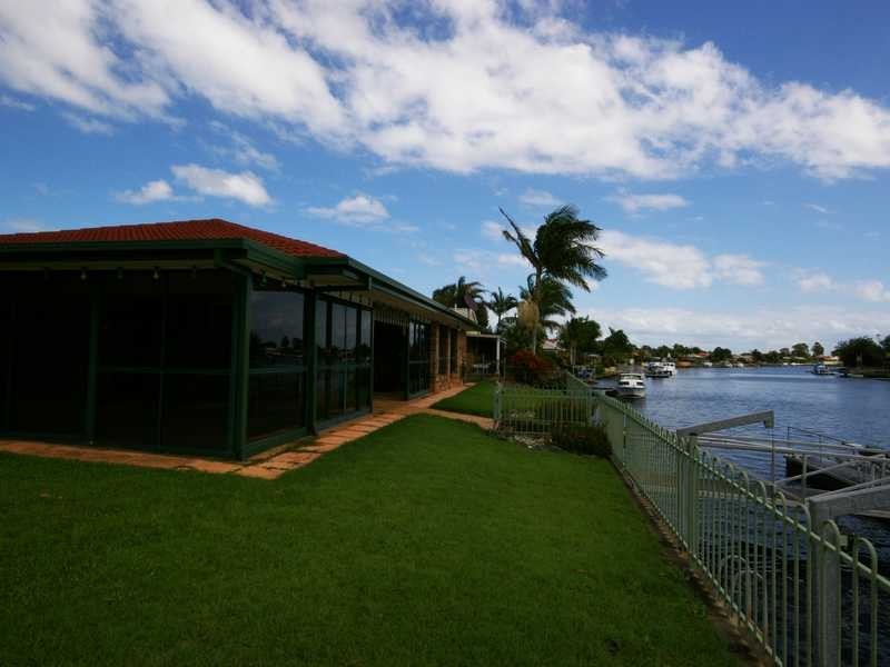35 Oleander Drive, Bongaree QLD 4507