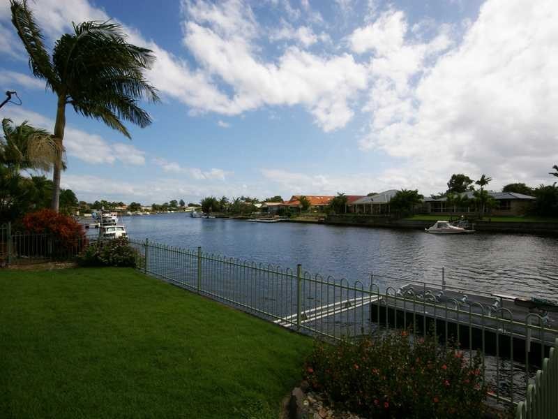 35 Oleander Drive, Bongaree QLD 4507
