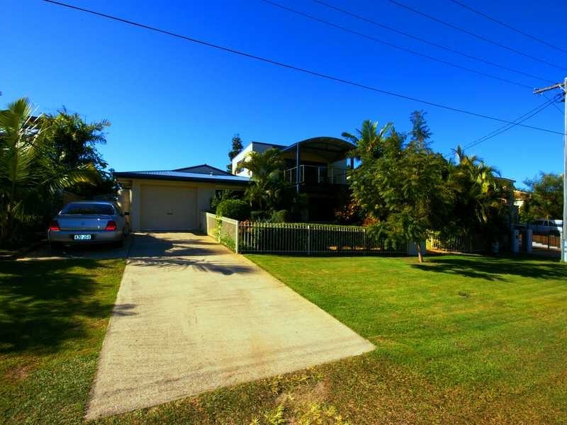 7 Tully Street, Bribie Island QLD 4507
