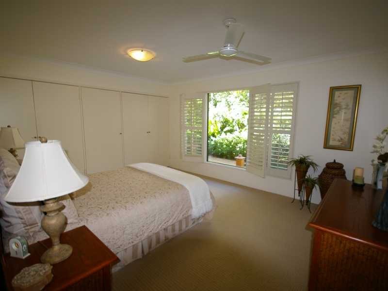 7 Tully Street, Bribie Island QLD 4507