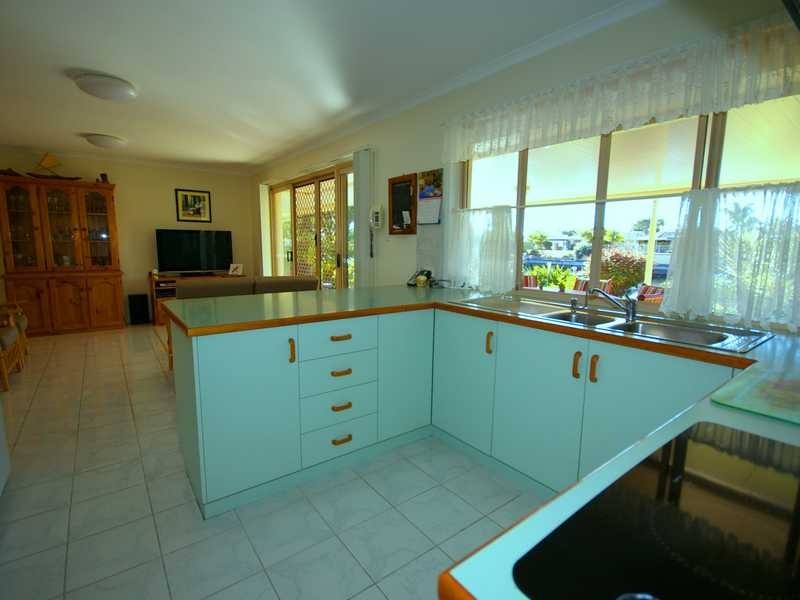 70 Island Parade, Banksia Beach QLD 4507
