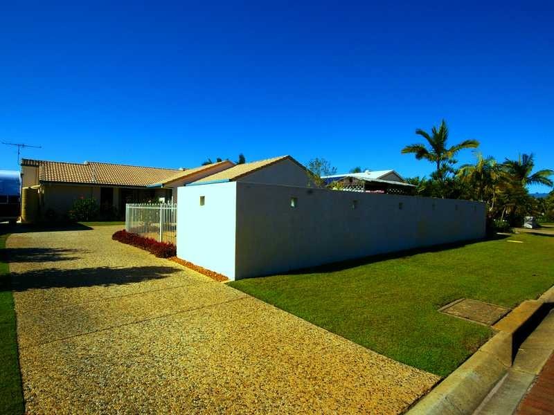 70 Island Parade, Banksia Beach QLD 4507